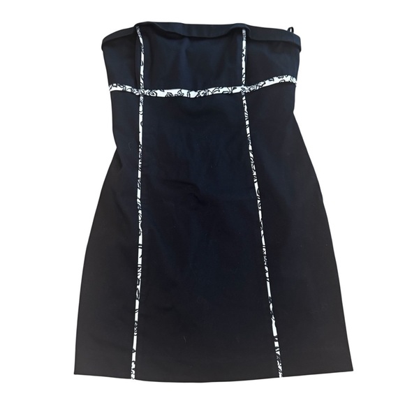 White House Black Market Dresses & Skirts - White House Black Market black sleeveless mini dress, white piping detail, 4.